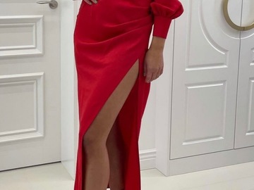 Na sprzedaż: Raudona suknele