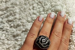 Parduoda: Išskirtinis žiedas su Swarovski kristalais