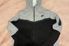 Parduoda: Nike komplektas